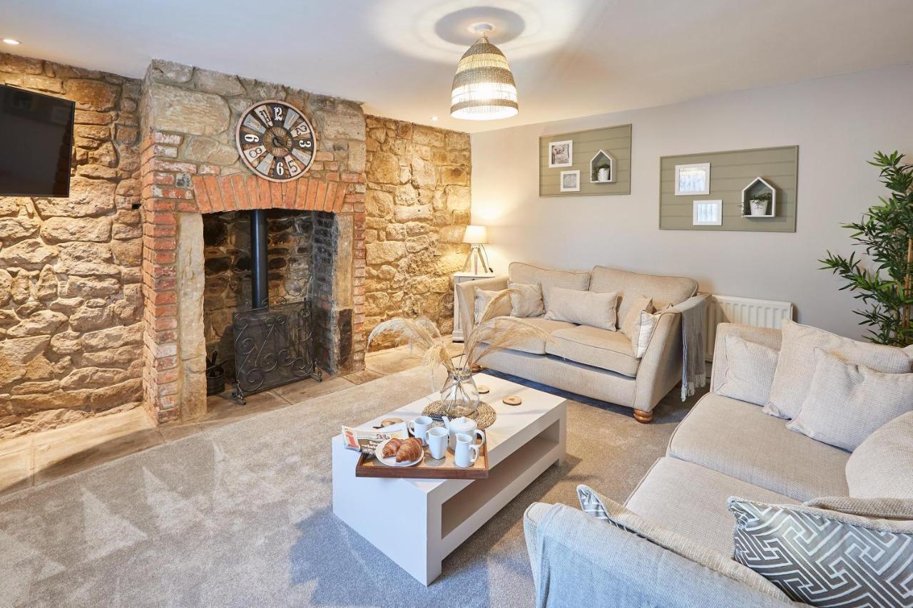 Host & Stay - Sion Hall Cottage Alnwick Bagian luar foto