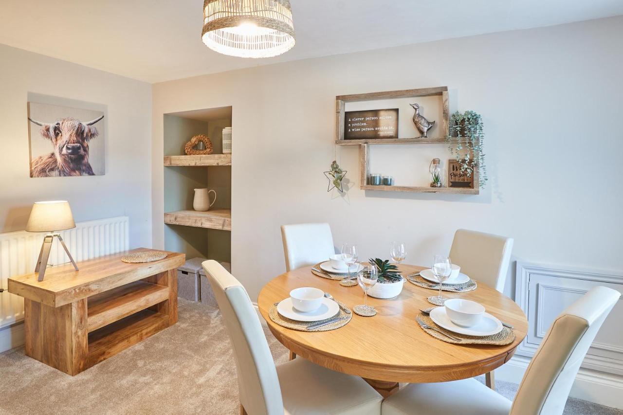 Host & Stay - Sion Hall Cottage Alnwick Bagian luar foto